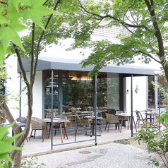 閑静な住宅地エリアに佇むKKRホテル博多。ゆっくりとお過ごしいただけます。