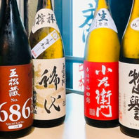 店長こだわりの日本酒は常時10種類！