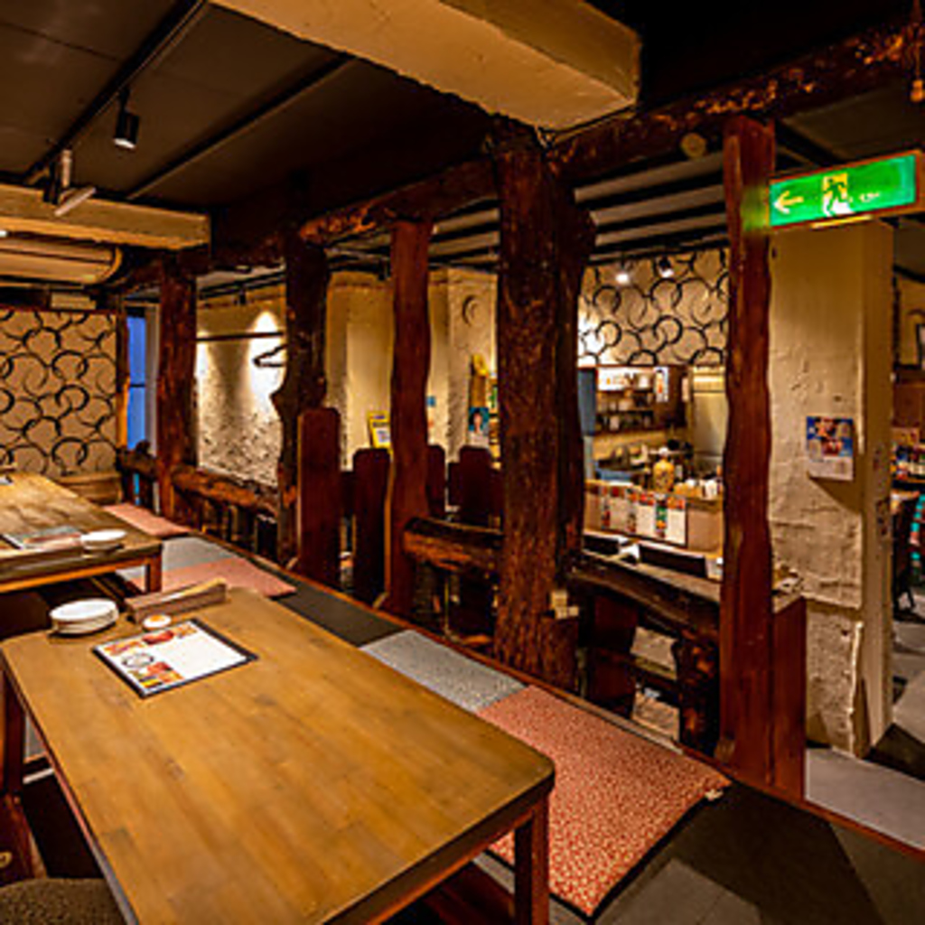 飲み放題付きのお得なコースがあるので宴会利用にも最適！大人数での貸切利用もご相談ください。