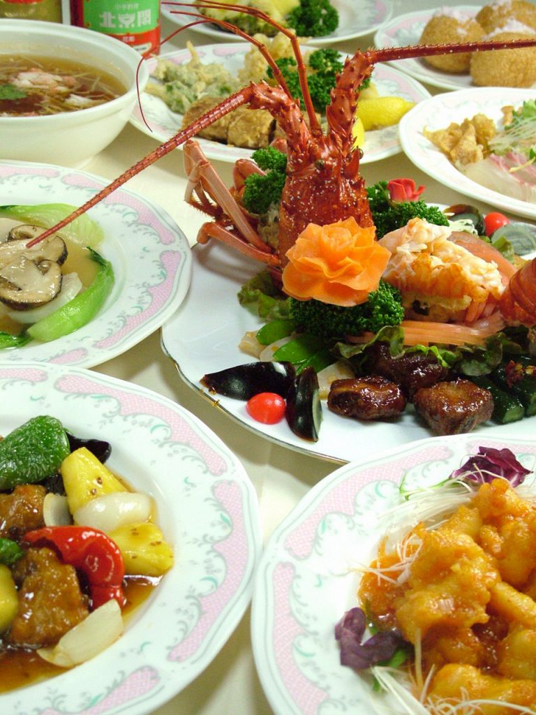 120分飲み放題付コース【楽々】7500円(税込)【福楽】8500円(税込)【王宮】13000円(税込)でご用意