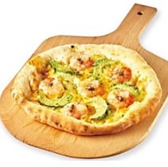 ★アボカドとエビ、アンチョビのピッツァ