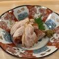 料理メニュー写真&nbsp;鶏もも昆布締め炭焼き