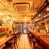 アヒージョ専門店AJILLO中野 アジロの雰囲気2