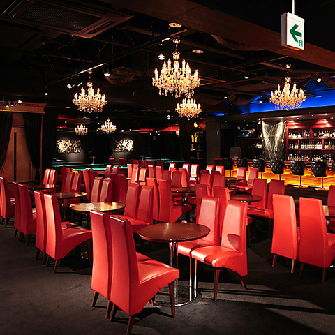 ダイニングダーツバー Bee 川崎店