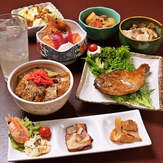 炭火焼き居酒屋 丼と恋の特集写真