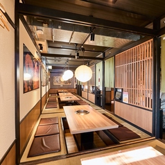 最大28名様までOKの座席風掘りごたつ席になります!新年会や忘年会などの宴会、歓送迎会など幅広くご利用いただけます♪