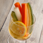 おいしい野菜を自家製ピクルスに！新鮮で爽やか♪野菜の甘みをご堪能頂ける一品となっております☆