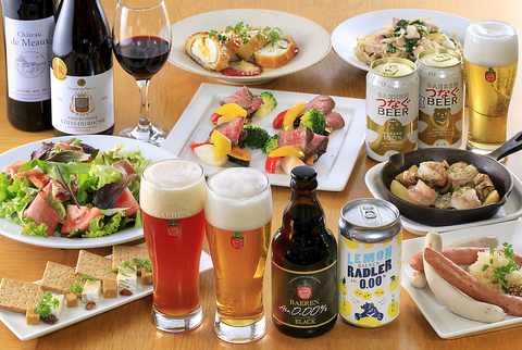 入口にビールの醸造タンクが並ぶブルワリーパブ。ベアレン直営レストランです