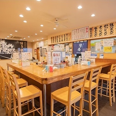 博多鉄八 元町店の雰囲気1