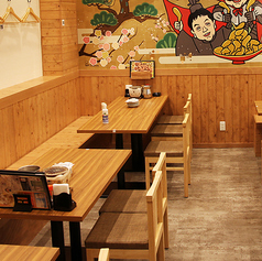 世界の山ちゃん 岐阜長住店の雰囲気1