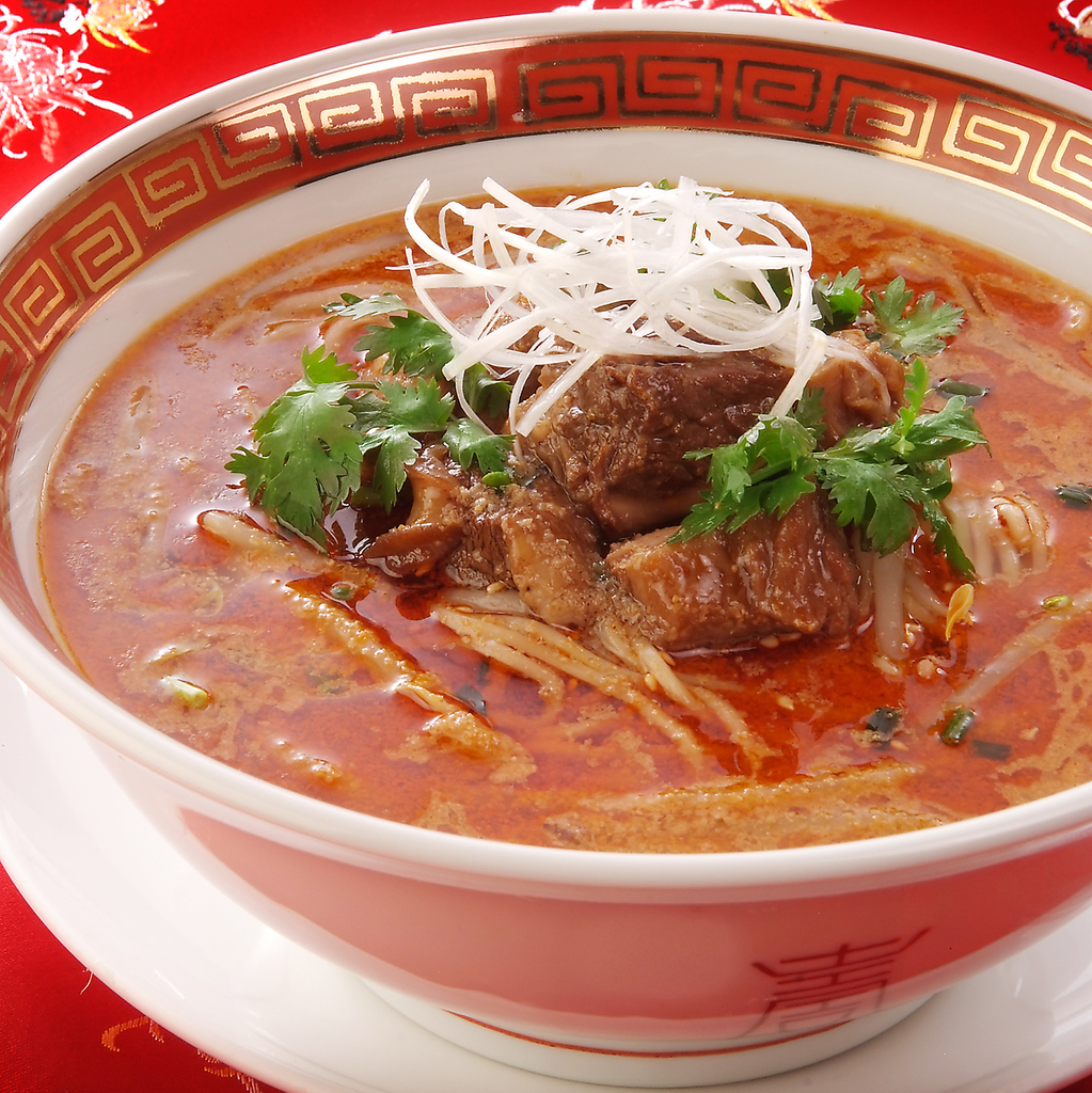 一度食べたらやみつきに！麺に絡みつくスープがたまりません。小腹が空いたらこれで決まり♪