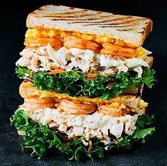 海老タルタルチキンエッグ