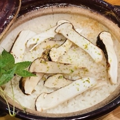 松茸の土鍋ご飯