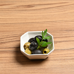 オリーブ盛り合わせ