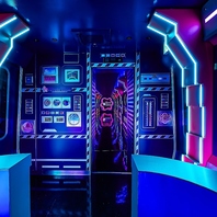 没入型体験エリアの1号車「FUTURE BIRD」