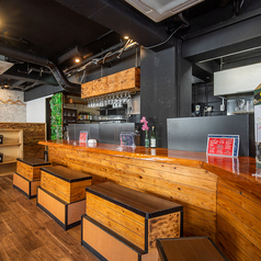 お一人様にも嬉しいカウンター席です。