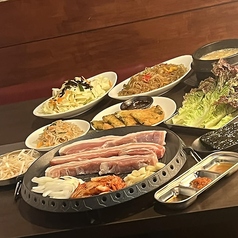 韓国料理サムギョプサルハウスの特集写真