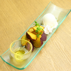 サツマイモとミルクジェラート～蜂蜜がけ～