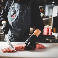 とろける口どけの極上佐賀牛を心ゆくまでご堪能あれ。