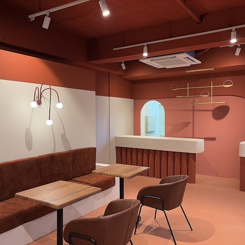 EASAM cafe and bar C[TJtFAho[