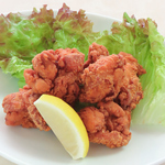 ザクザク食感と肉の旨味溢れる唐揚げはお酒との相性抜群です♪