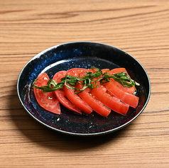 トマトスライス~燻製塩とバジル~