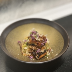 鰻とレタスの酢味噌和え　山わさび掛け