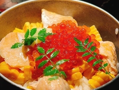 バター香る!海鮮釜飯