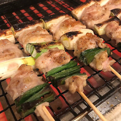 仕事帰りのサク飲みにぴったりな席をご用意。豊富なおつまみメニューで、気軽に楽しいひとときをお過ごしいただけます。お一人様からでも、楽しめるお店です☆