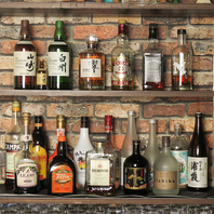 フードに合う豊富なお酒もご用意しております。