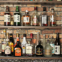 フードに合う豊富なお酒もご用意しております。