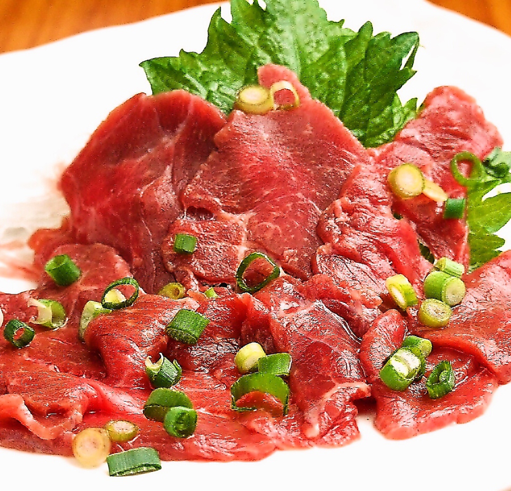 日本酒にあうお料理も沢山取り揃えております！