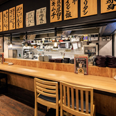 鉄板肉食堂まるよし　南森町店の雰囲気2