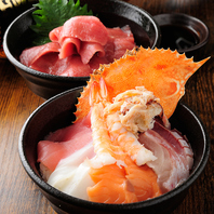 希少な海鮮丼をお手頃価格880円（税込）～で楽しめます