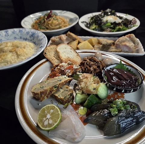 おいしい料理と選りすぐりのドリンクが揃う場所で心温まる時間を♪サプライズ対応も◎