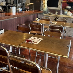 お洒落な店内で、今夜は女子会！