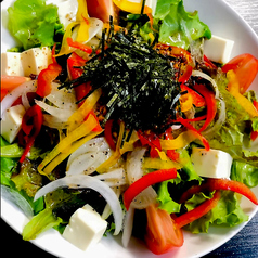 食べるラー油の豆腐サラダ