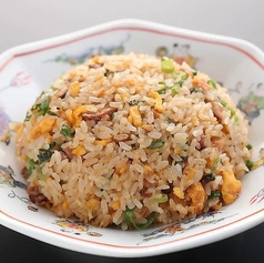 かりかりガーリック炒飯/高菜焼きめし/ぶあいそのトマトパスタ 各