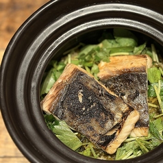 【季節の土鍋ご飯】炙りサワラと高菜明太子の春土鍋ご飯
