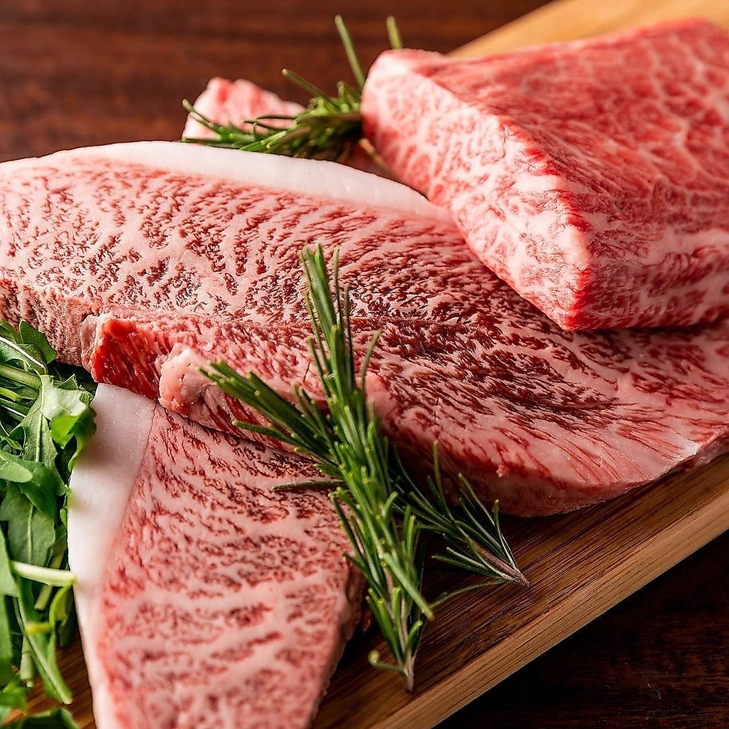 シュラスコ・ステーキ食べ放題&ダーツ遊び放題♪