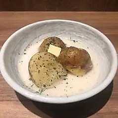 じゃがバターのおでん（鶏出汁）