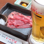 ちょい飲みセット（あか牛の炙りとお好きなドリンクが一杯ついたお得なセット）