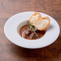 広島牛のワイン煮込み