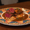 スリーピース 酒 肴 肉のおすすめポイント1