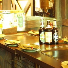 鉄板付テーブルは最大16名様まで連結可能！！ドイツワインを開けて心地の良い時間を！！