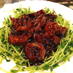 豚もつと脳みそ和え