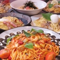 新鮮な呼子イカの姿造りなどの海鮮、焼き鳥、馬肉などのお肉料理に居酒屋ならではの定番おつまみ、地元の郷土料理にパスタやピザまで！お食事でもお酒の肴にも最適な幅広いおすすめニューをご用意しています!!