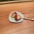 料理メニュー写真&nbsp;旬のフルーツとチーズの生ハム包み