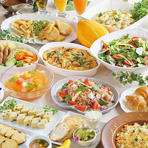 旬の食材を使った多彩なお料理をご用意！アルコールの飲み放題プランもご提供♪
