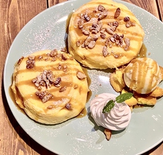 キャラメルナッツパンケーキ（Caramel nuts pancake）